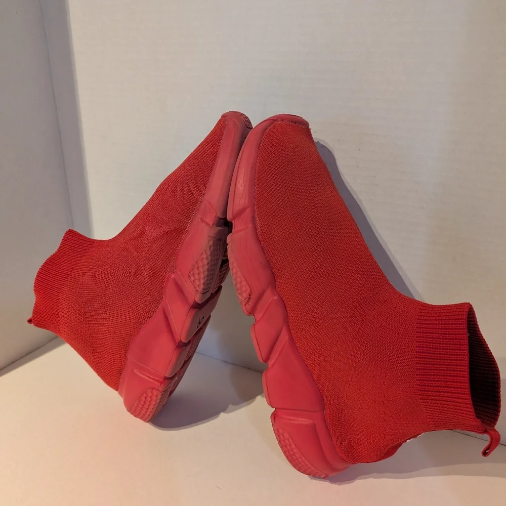 Mudd Red Sock-Style‎ Sneakers with Knit Upper Sz. 8.5